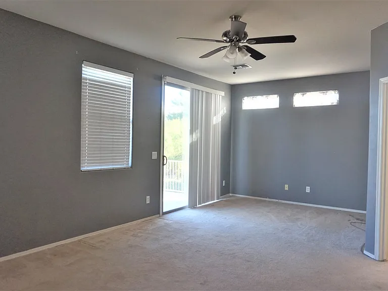 2586 E Remington Pl — Photo 8