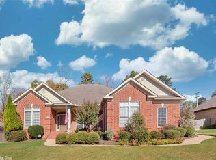 512 Scarlet Oaks Cv, Benton, AR 72019