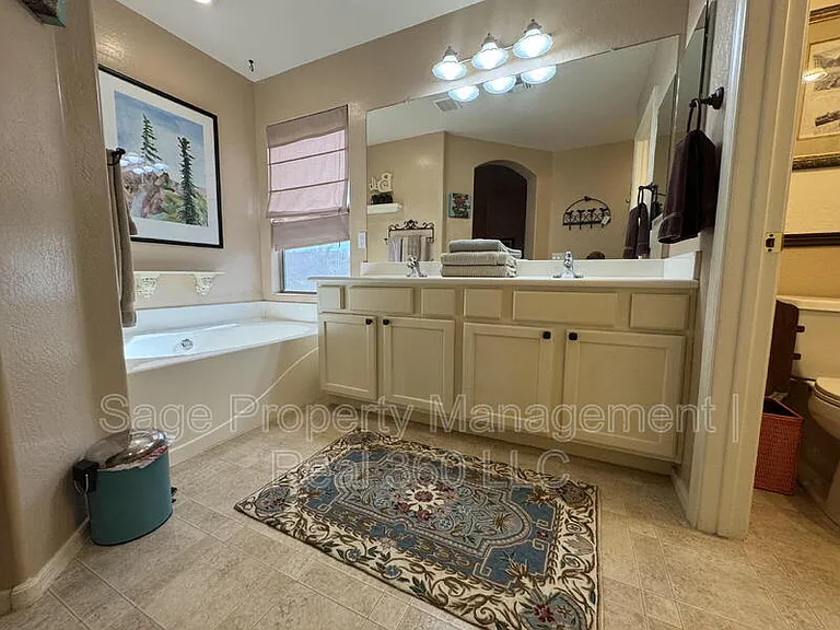 4283 E Shannon St — Photo 10