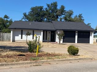 1800 Dawn Dr, Georgetown, TX 78628