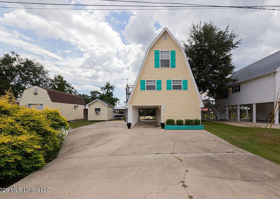 1st image of 6085 Apache Dr