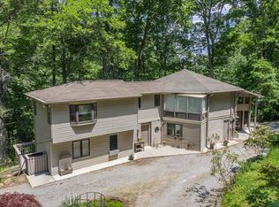 5459 Lakedale Rd, Roanoke, VA 24018