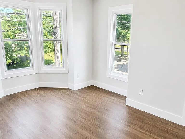 352 Bergen St #2 — Photo 3