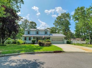 14 Cordelia Ln, Absecon, NJ 08201