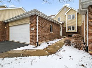 8388 Dunmore Dr, Tinley Park, IL 60487