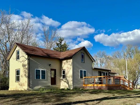 3567 Yarrow Ave, Plymouth, IA 50464