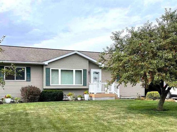 101 SE Union St, Morning Sun, IA 52640