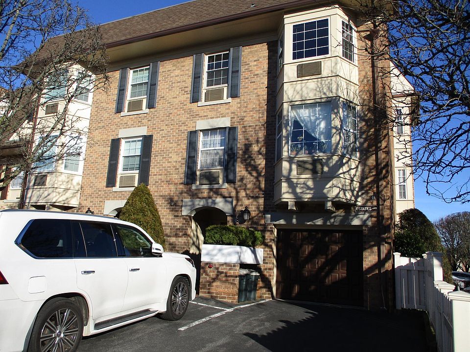 1st image of 1217 Estates Ln