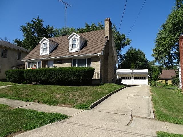 2nd image of 1698 S Highland Ave