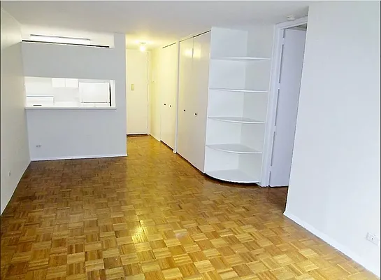 Rented by Living New York | media 12