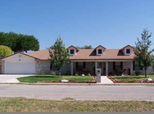 104 Hartgrove St, Del Rio, TX 78840