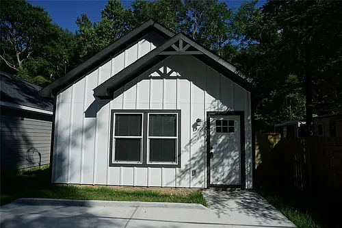 9864 Arbor Oak Photo 1