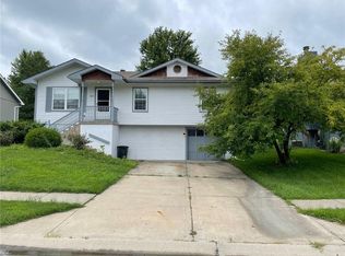 1855 Gates Dr W, Platte City, MO 64079