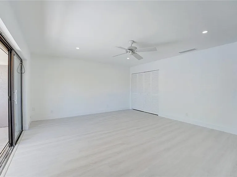 103 Saint Andrews Rd — Photo 33