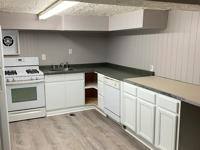 7608 Old Muirkirk Rd — Photo 46