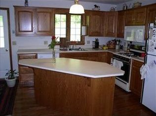 4465 Dockray Dr, Nashport, OH 43830