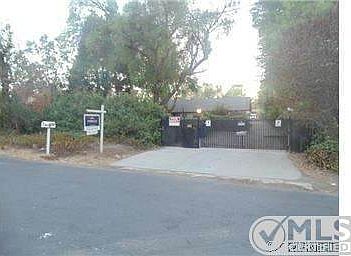 1st image of 6055 Shirley Ave
