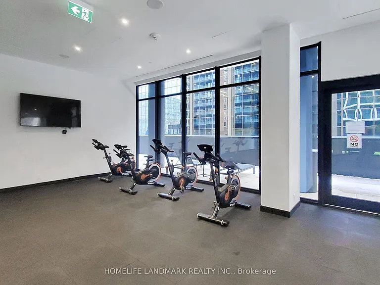 20 Edward St #616 — Photo 43