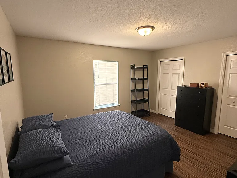 2240 SW 169th Pl — Photo 10