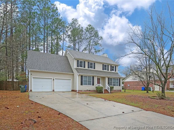 1930 Fairforest Dr, Fayetteville, NC 28304
