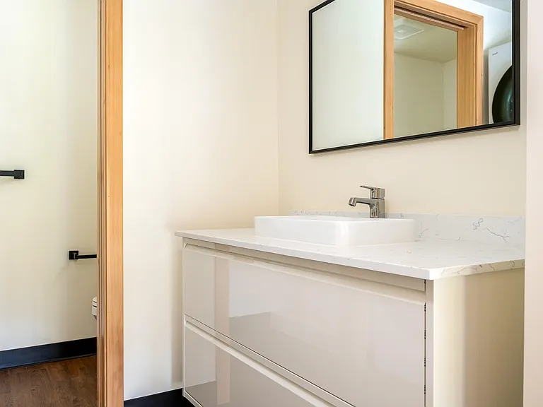 Sandy Rose Lofts — Photo 24