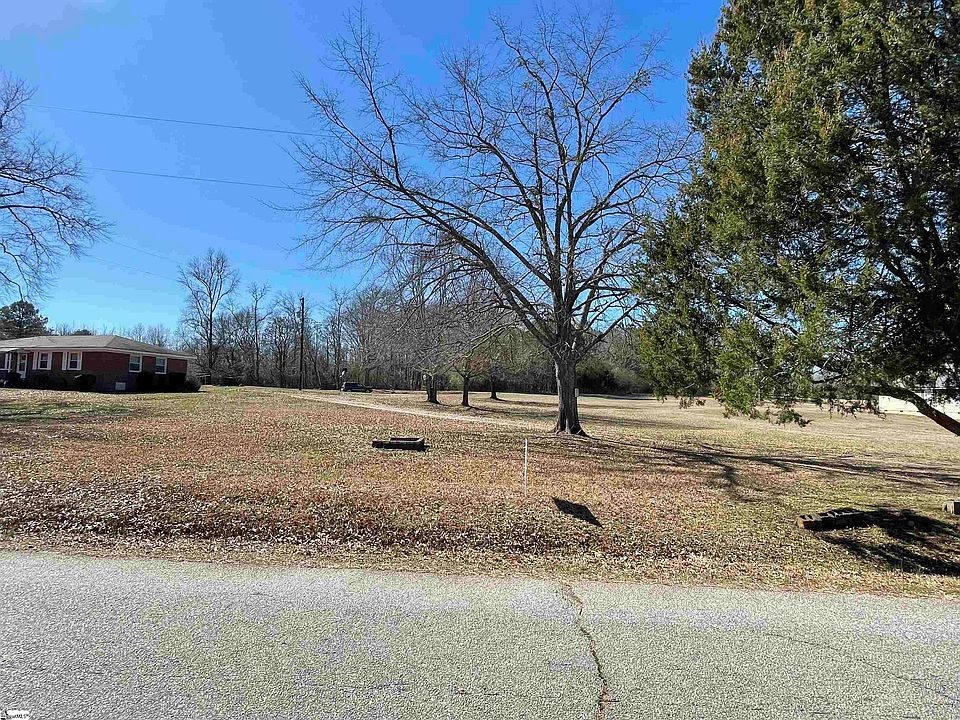 2nd image of Cobb Rd