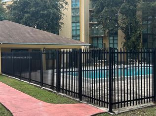 11780 SW 18th St #2-227, Miami, FL 33175