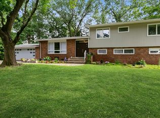 2 Monument Pl, Cresskill, NJ 07626