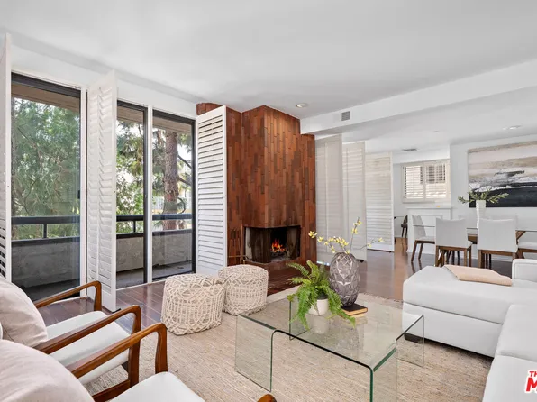 11982 Kiowa Ave APT 203, Los Angeles, CA 90049