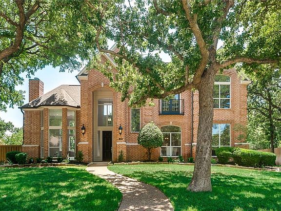 2nd image of 102 San Jacinto Ct