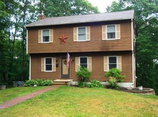 29 Janet Ave, Southbridge, MA 01550