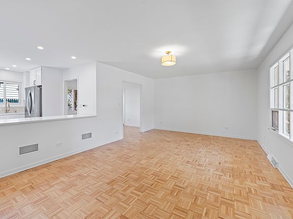 4th image of 5654 S Washington St