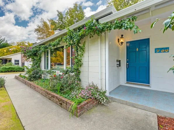 960 Inez Way, Sacramento, CA 95822