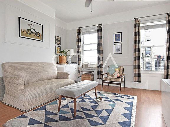 3rd image of 579 Leonard St APT 3