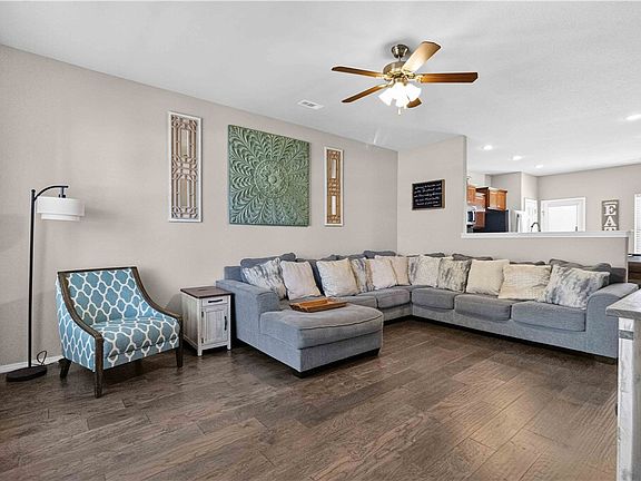 5th image of 2704 Whispering Woods Ct