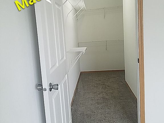 240 LC C iv Master Closet_11232021