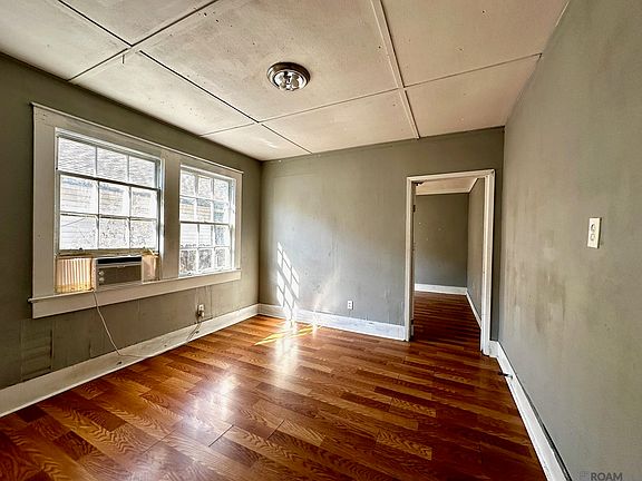 5th image of 1285-87 Stilt St