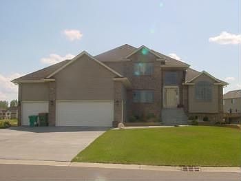 1st image of 6493 Pheasant Hills Dr