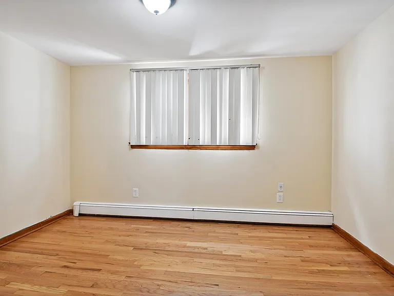 350 Cator Ave #2 — Photo 10
