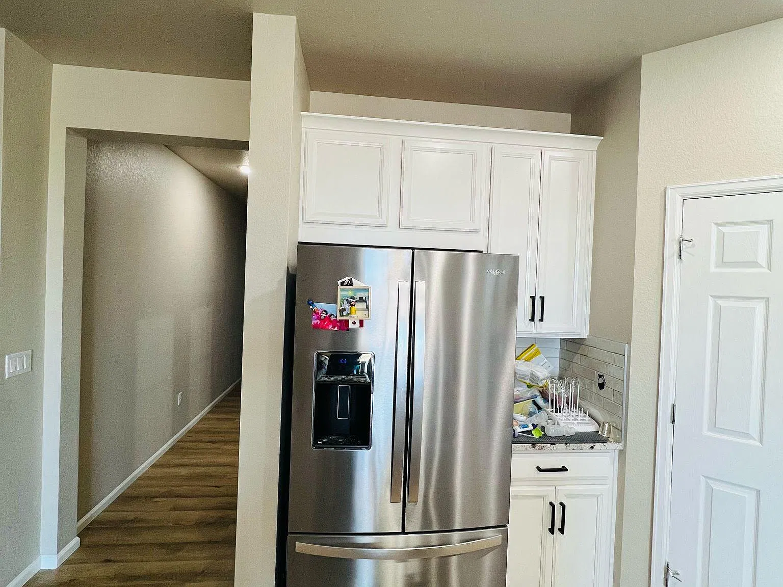 4 bed, 3977 sqft, $3,395 — Photo 4