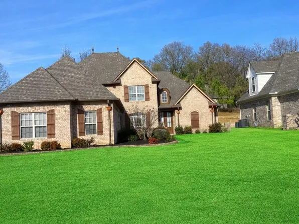 4902 Waterstone Dr, Olive Branch, MS 38654