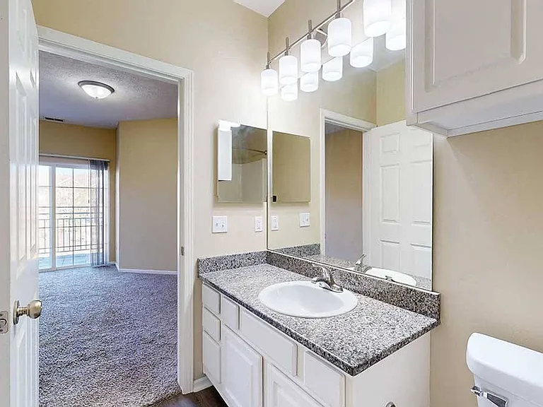 Ridge Pointe Villas — Photo 80