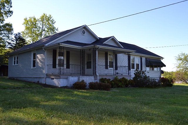 1st image of 137 Oakhaven Dr