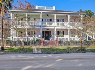 909 Atlantic Ave, Fernandina Beach, FL 32034