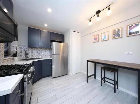 1577 E 17th St APT 2J, Brooklyn, NY 11230