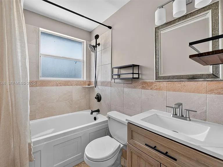 4848 Grapevine Way #4848 — Photo 24