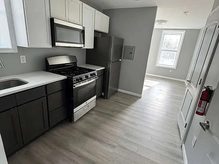 17 Teaneck Rd #2A — Photo 3