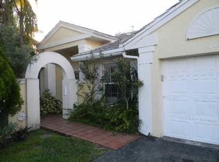 6430 SW 112th Pl, Miami, FL 33173