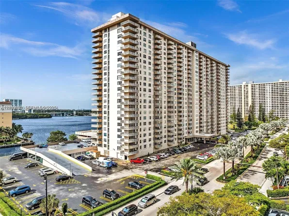 250 174th St APT 502, Sunny Isles Beach, FL 33160