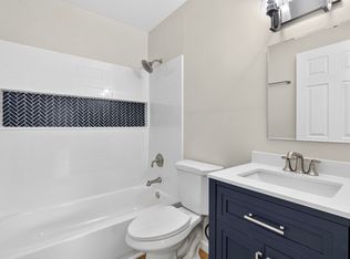 218 Allen Dr #2, Ofallon, MO 63366